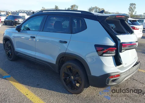 2025 Volkswagen Taos Se Black z USA, uszkodzony, nr VIN 3VV3C7B22SM043798